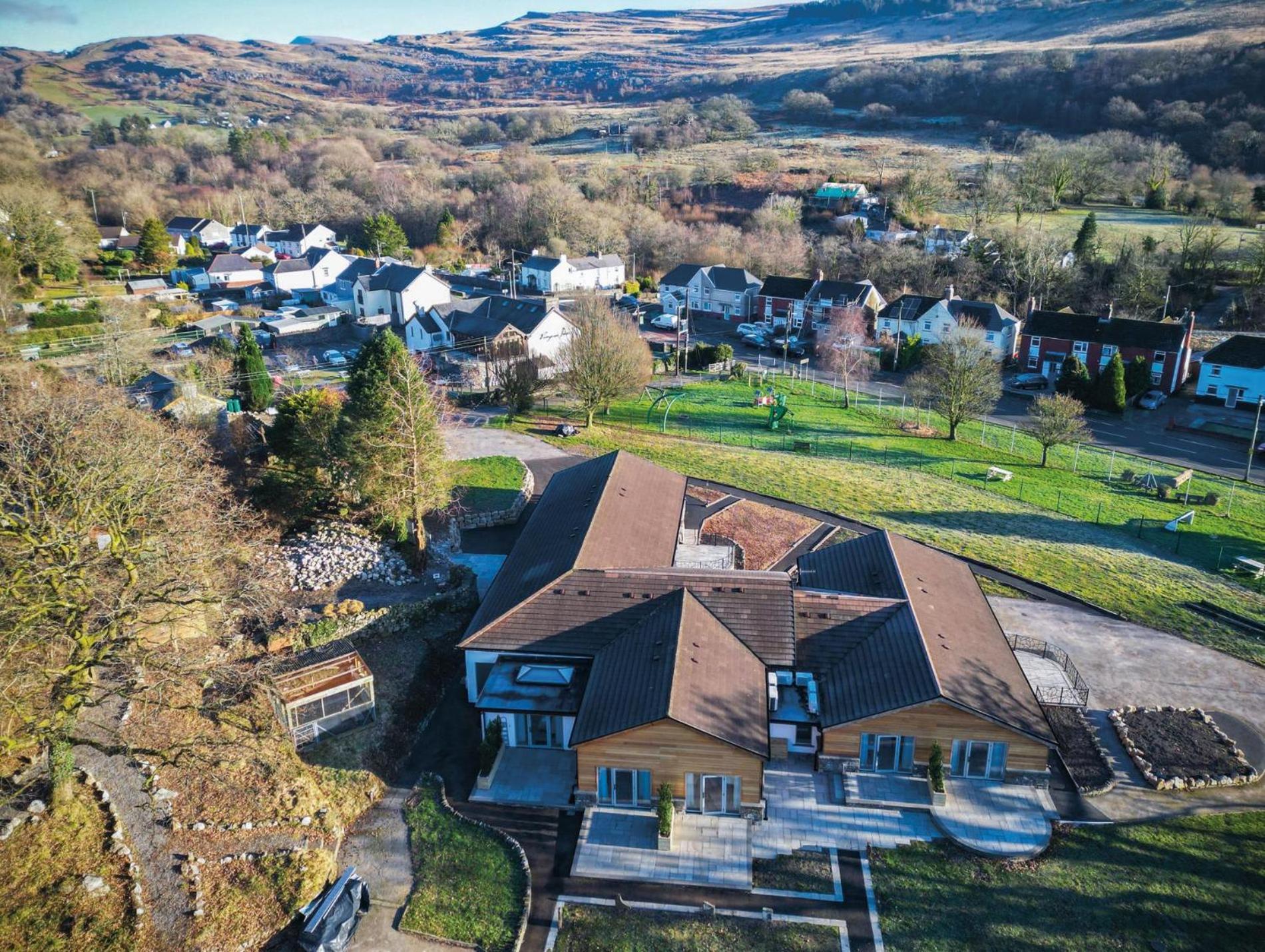 Suite 5 - Sleeping Giant Hotel - Pen Y Cae Inn Brecon Exterior foto